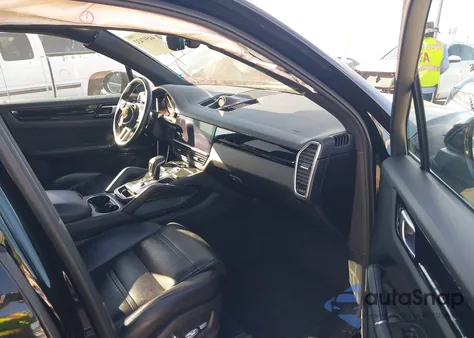 2019 Porsche Cayenne S из США, поврежденный, VIN WP1AB2AY8KDA61315